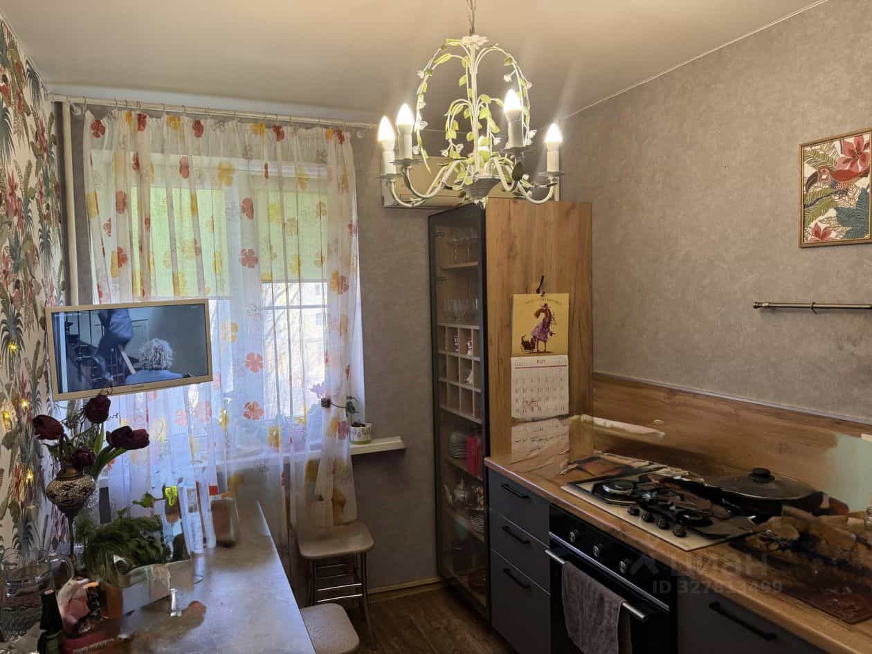 Россия, Астрахань, улица Дзержинского, 46, фото 3