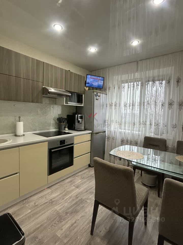 Россия, Республика Хакасия, Абакан, Пирятинская улица, 21В, фото 2