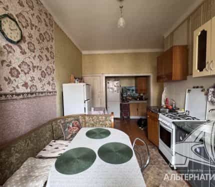 Беларусь, Брест, улица Брестских Дивизий, 22, фото 4