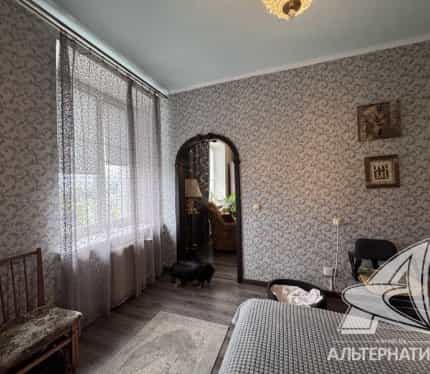 Беларусь, Брест, улица Брестских Дивизий, 22, фото 7