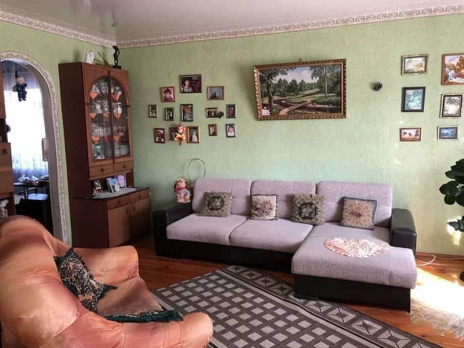 Беларусь, Минская область, Борисов, Березинская улица, 33, фото 4