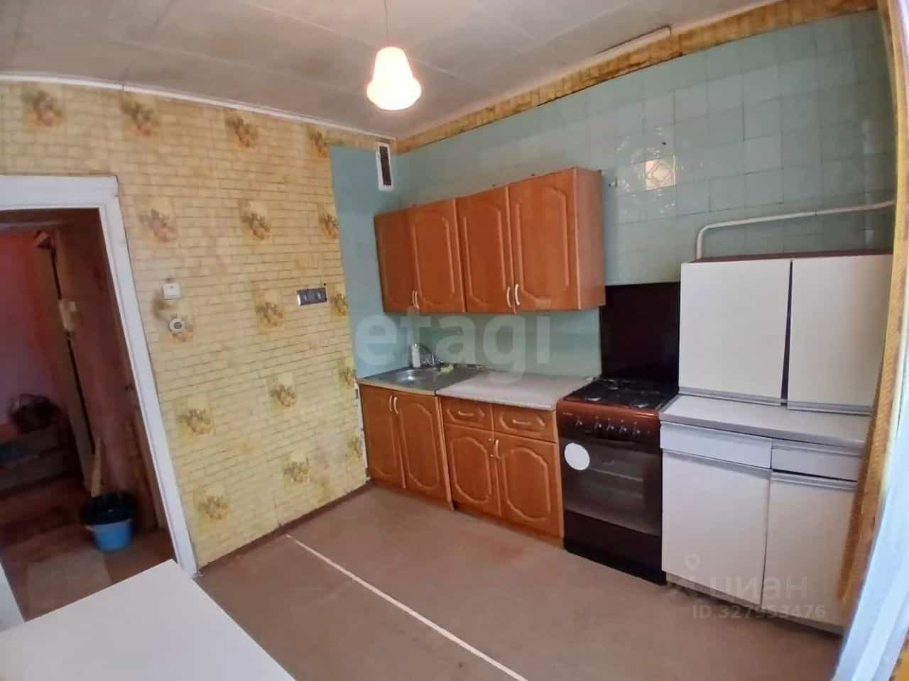 Россия, Смоленская область, Сафоново, 1-й микрорайон, 18, фото 4