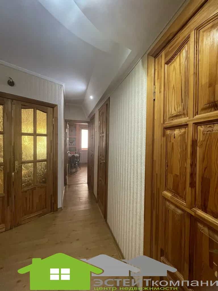 Беларусь, Гродненская область, Новогрудок, улица Ломоносова, 8к2, фото 2