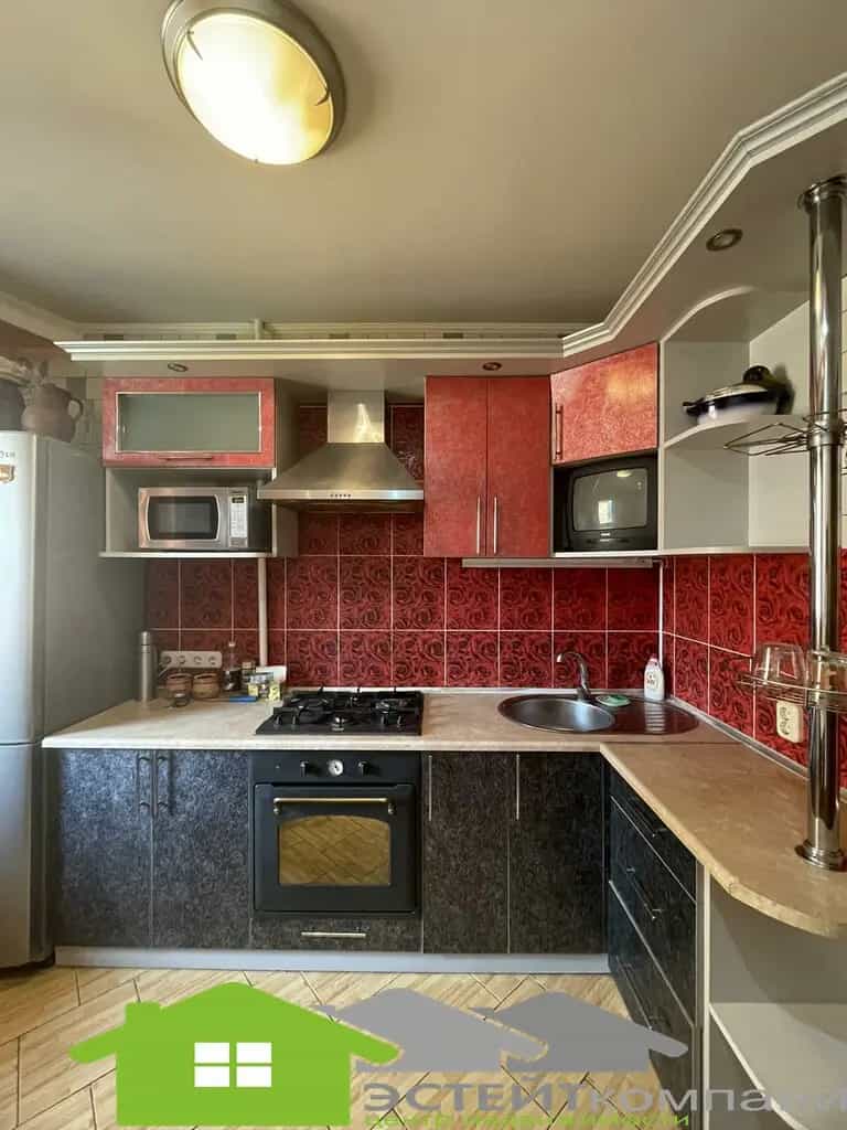 Беларусь, Гродненская область, Новогрудок, улица Ломоносова, 8к2, фото 11