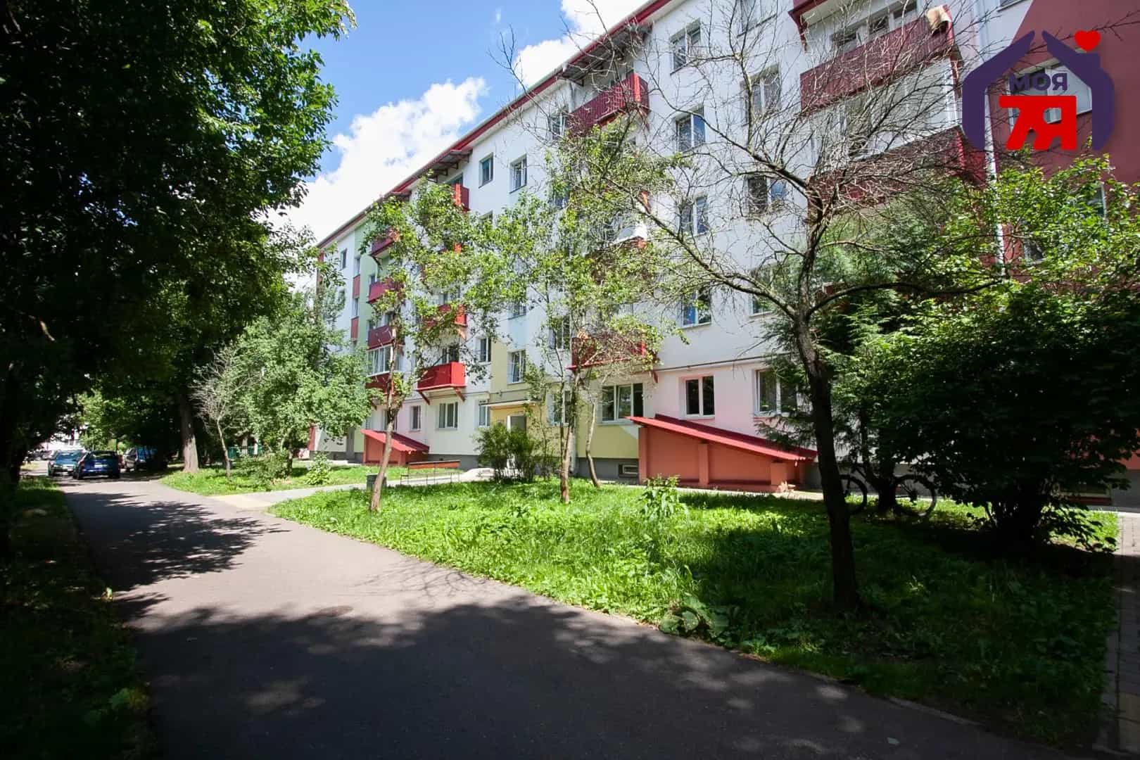 Беларусь, Минская область, Молодечно, улица Великий Гостинец, 72А, фото 2