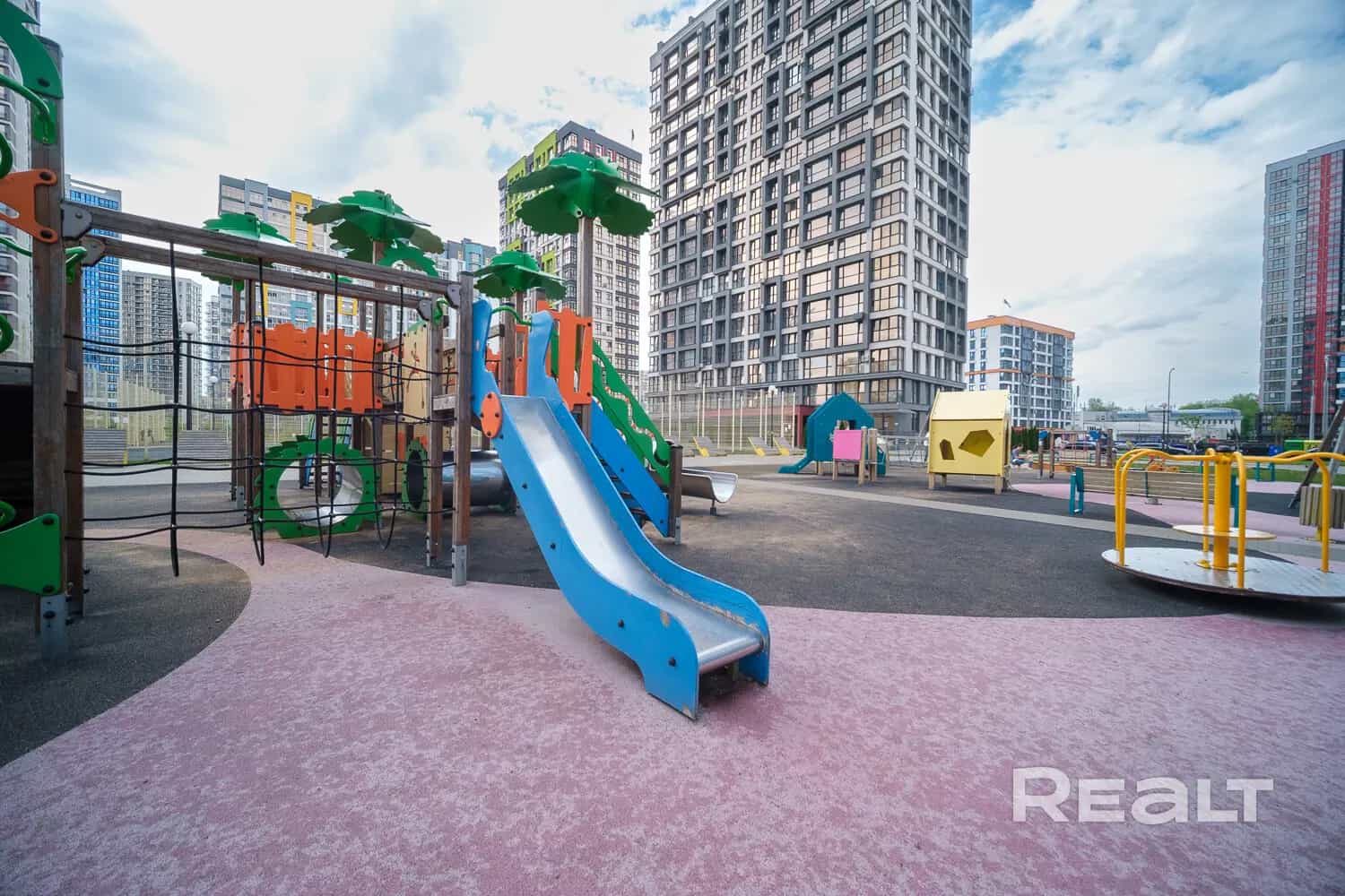 Беларусь, Минск, улица Леонида Левина, 2, фото 20