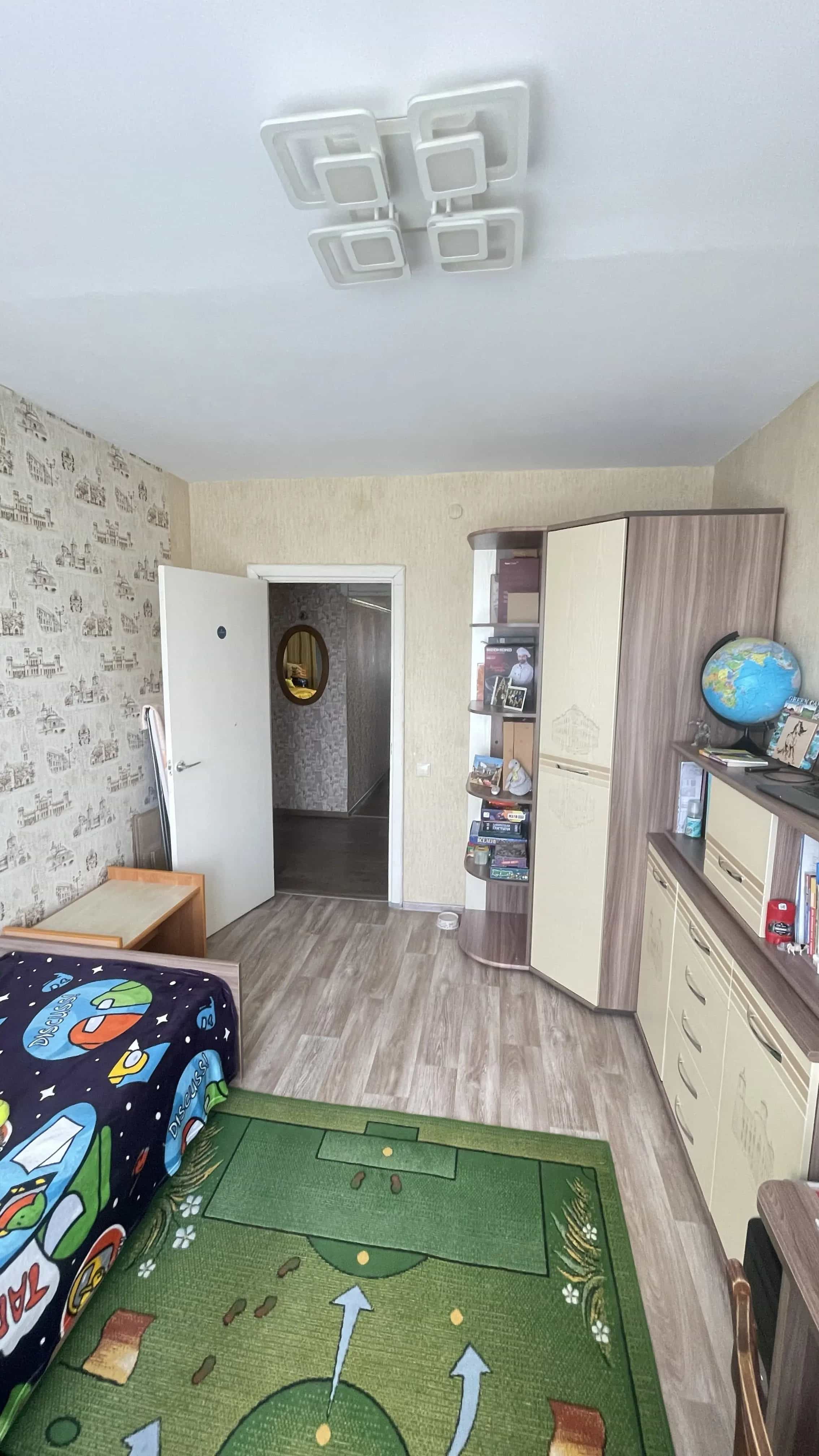 Беларусь, Гродненская область, Лида, Варшавская улица, 42, фото 2