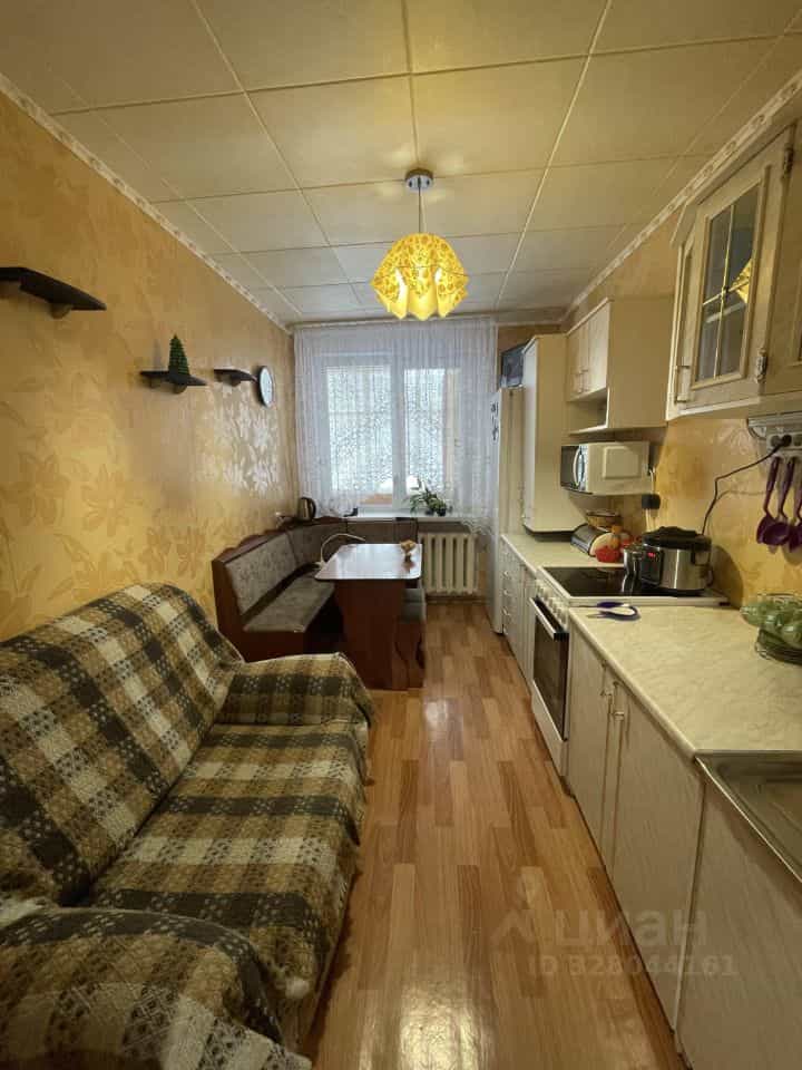 Россия, Республика Саха (Якутия), Мирнинский район, Удачный, микрорайон Новый Город, 15, фото 2