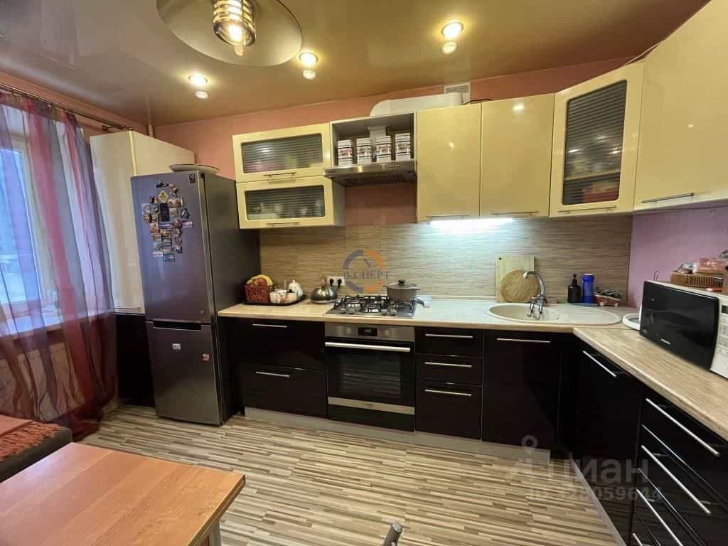 Россия, Великий Новгород, проспект Александра Корсунова, 42к2, фото 19