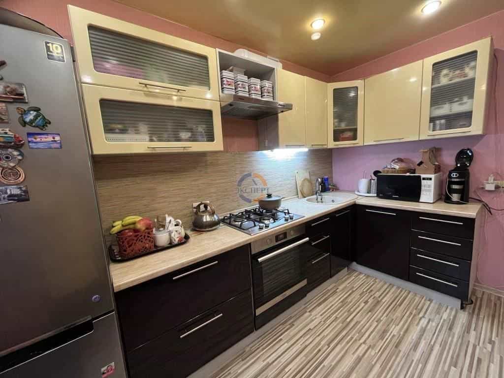 Россия, Великий Новгород, проспект Александра Корсунова, 42к2, фото 22