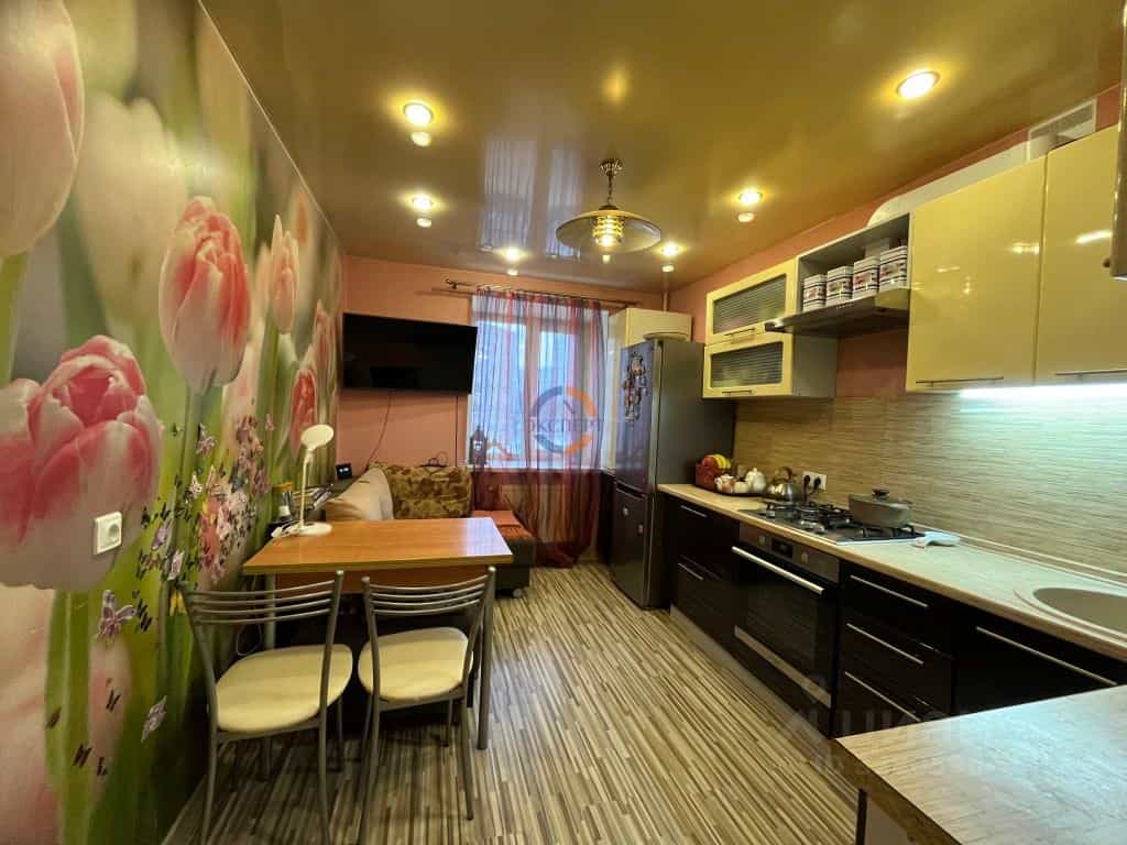 Россия, Великий Новгород, проспект Александра Корсунова, 42к2, фото 24