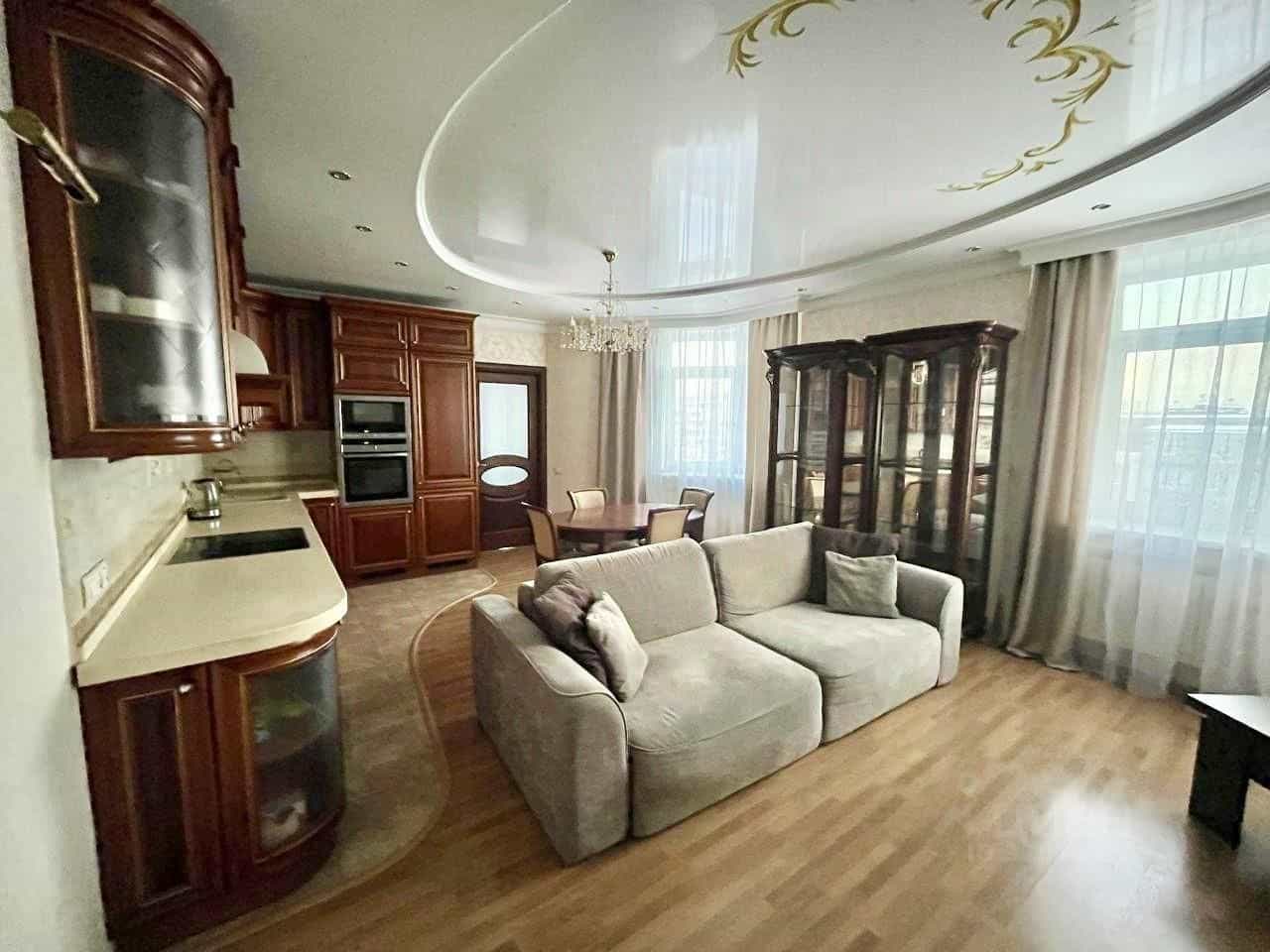 Россия, Архангельск, Поморская улица, 34к1