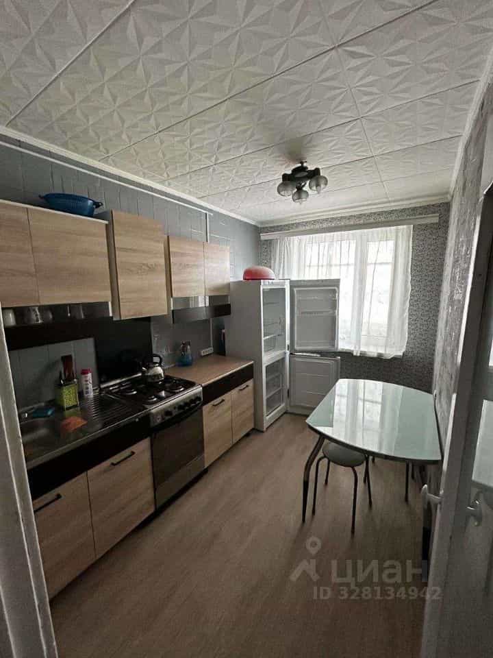 Россия, Республика Коми, Усинск, улица 60 лет Октября, 16, фото 2
