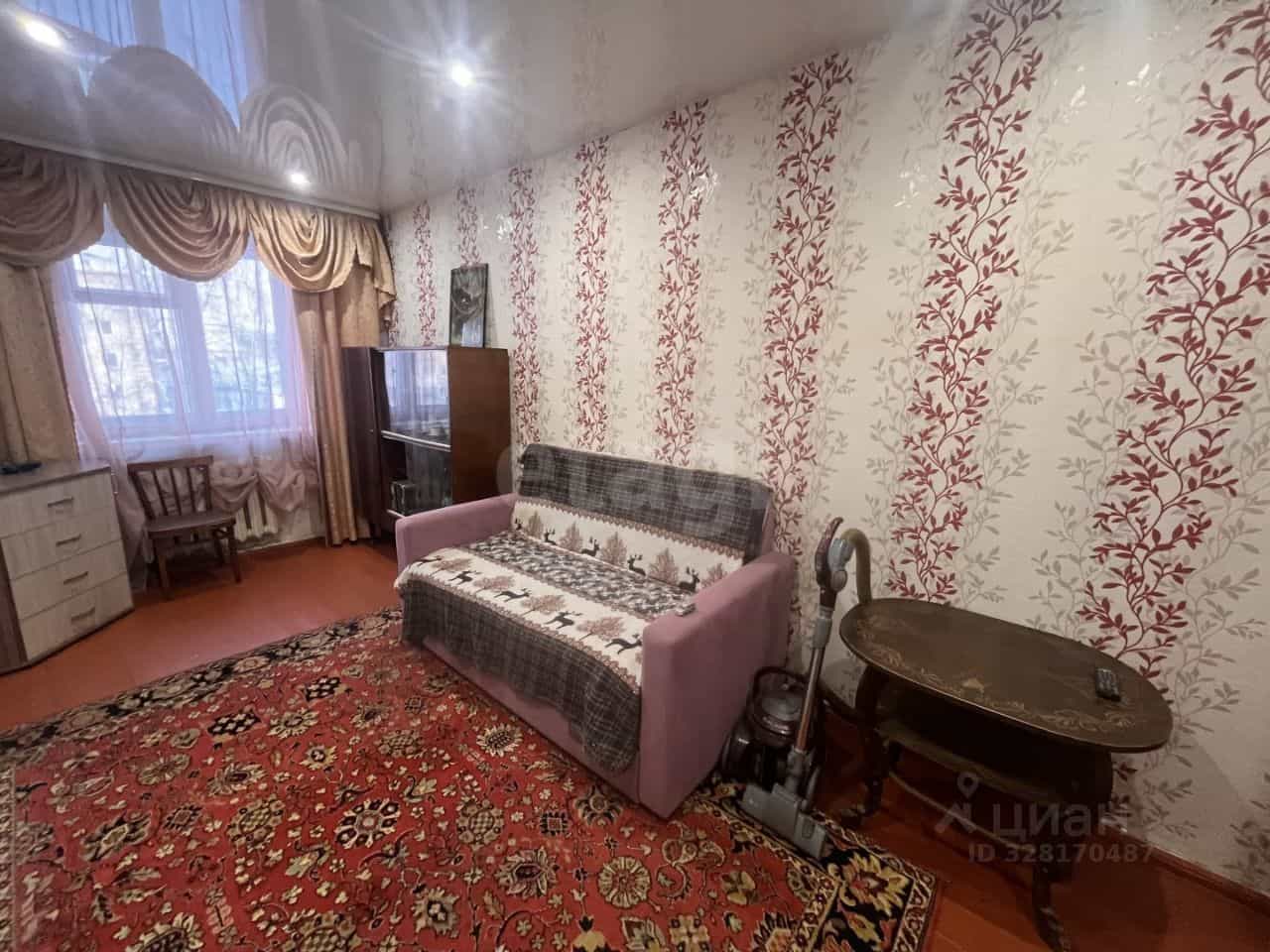 Россия, Республика Коми, муниципальный район Усть-Вымский, Микунь, улица Ленина, 19А, фото 13