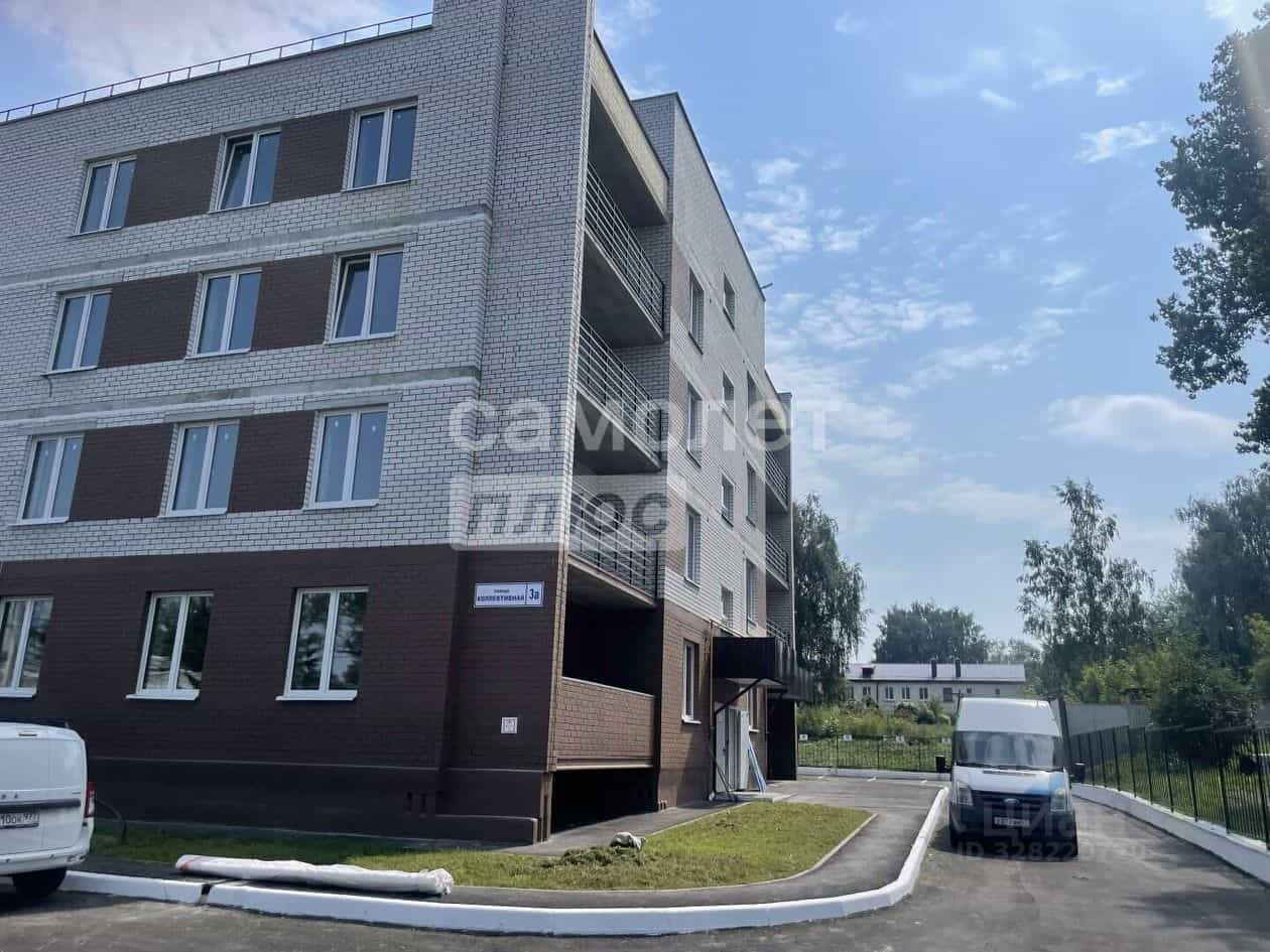 Россия, Орёл, Коллективная улица, 3