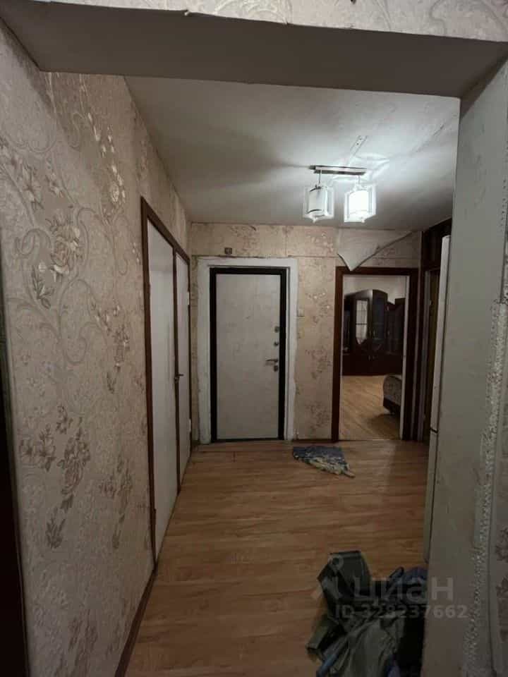 Россия, Приморский край, Владивосток, улица Коммунаров, 14, фото 8