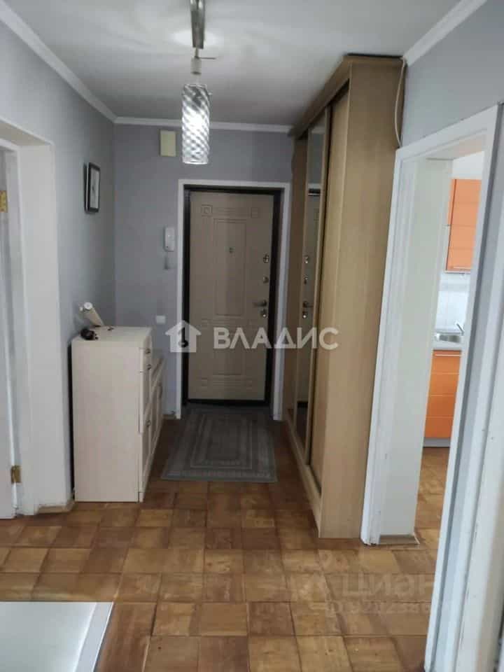 Россия, Республика Бурятия, Улан-Удэ, улица Лимонова, 12, фото 3