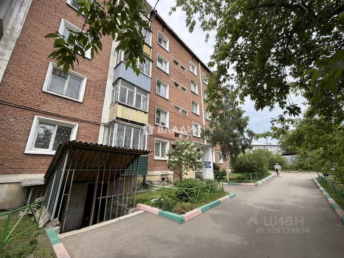 Россия, Республика Бурятия, Улан-Удэ, улица Лимонова, 12, фото 13