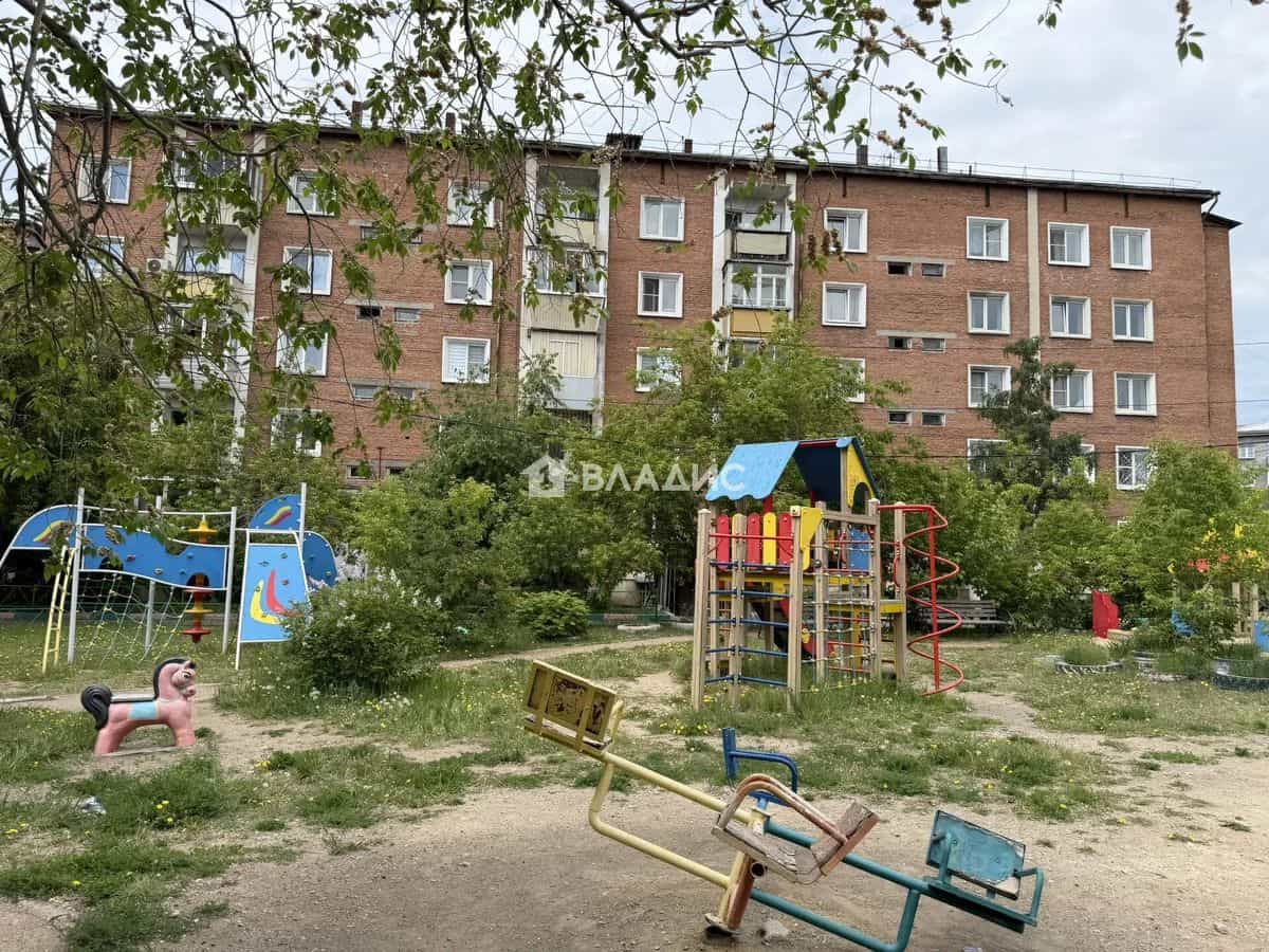 Россия, Республика Бурятия, Улан-Удэ, улица Лимонова, 12, фото 15