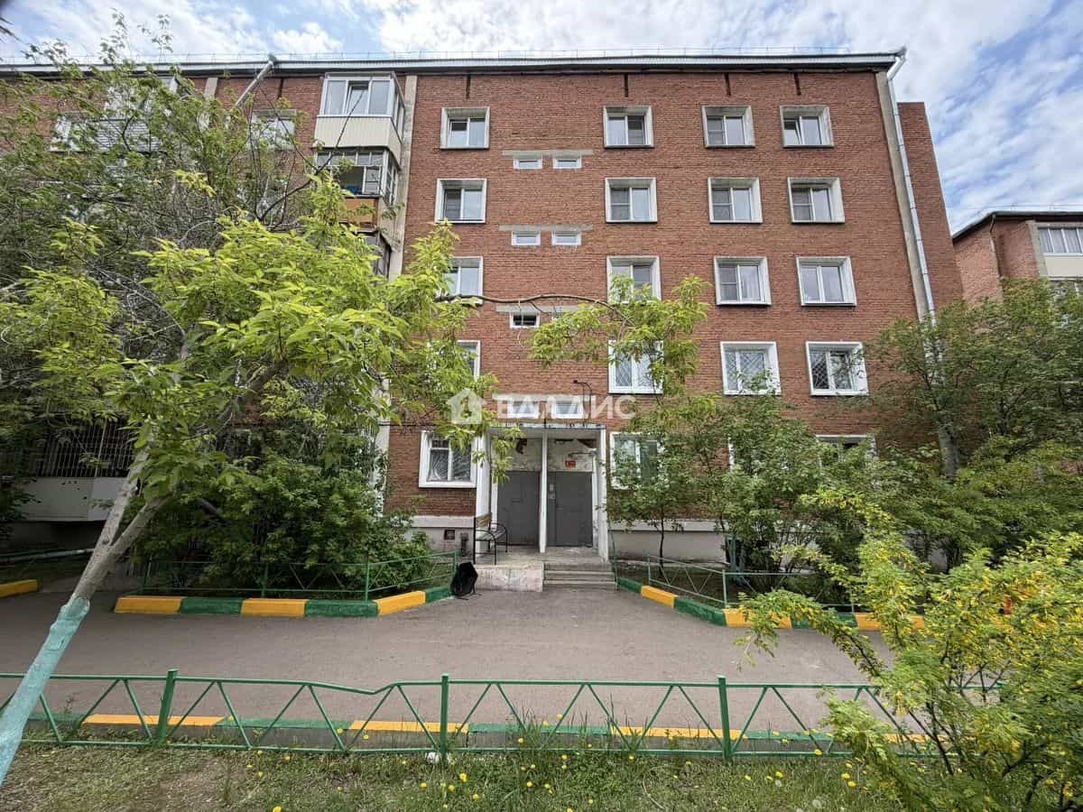 Россия, Республика Бурятия, Улан-Удэ, улица Лимонова, 12, фото 16