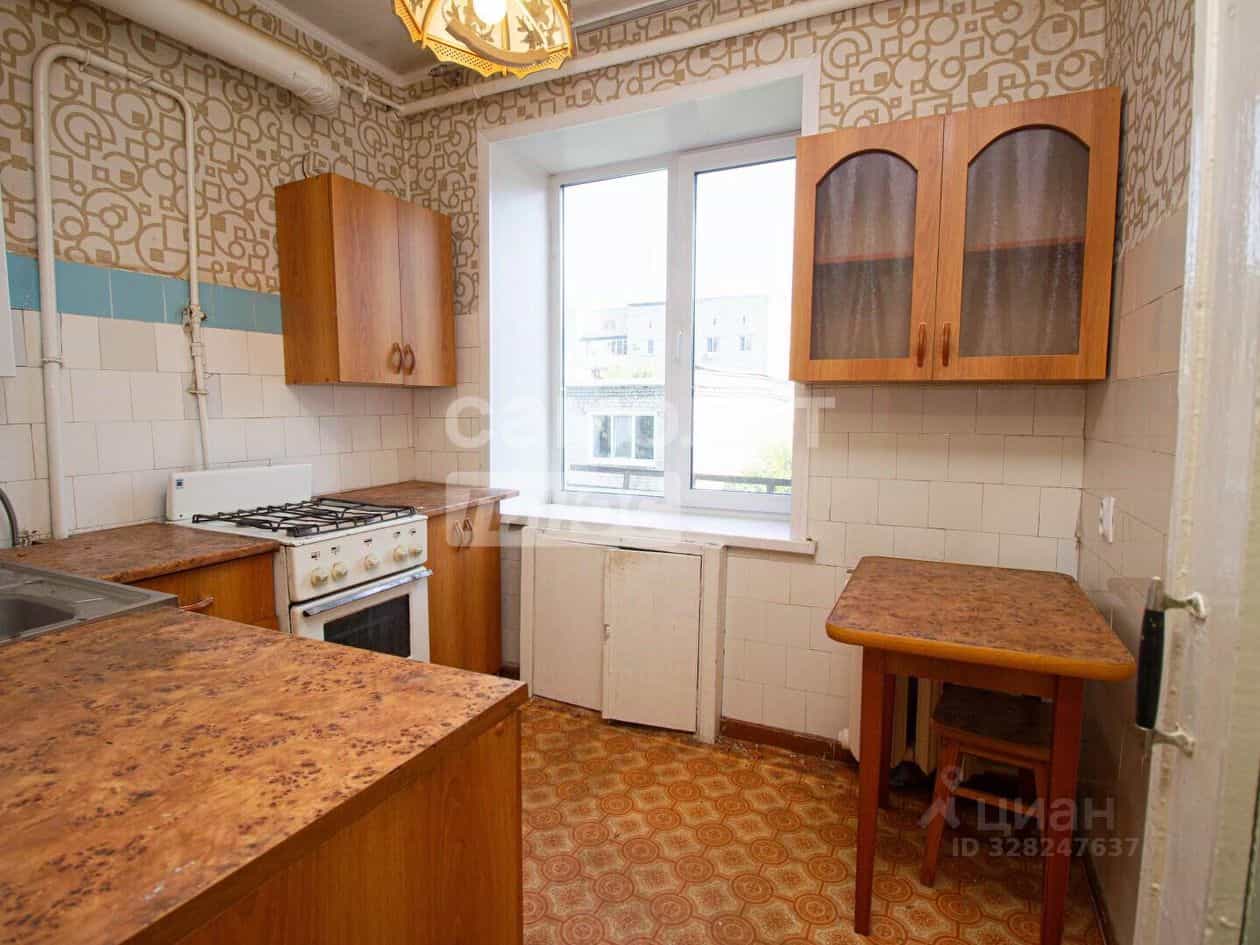 Россия, Ульяновск, проспект Нариманова, 82