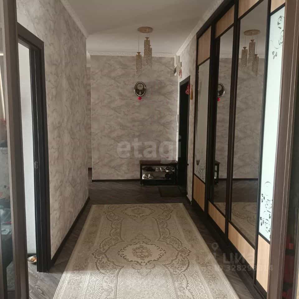 Россия, Астрахань, улица Бабаевского, 1к4, фото 3
