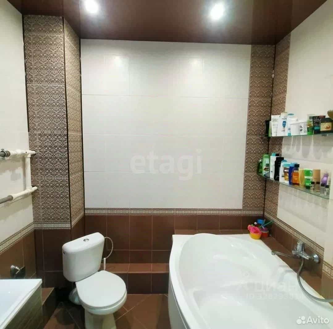Россия, Астрахань, улица Бабаевского, 1к4, фото 9