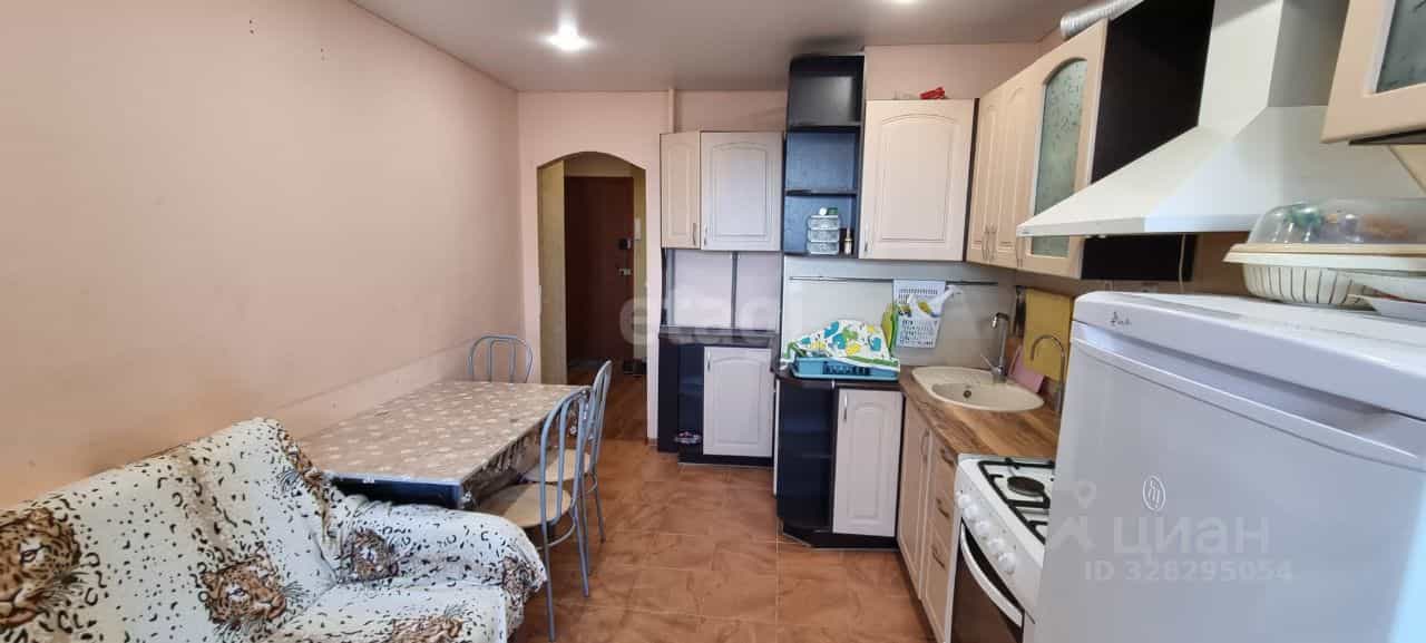 Россия, Смоленск, микрорайон Южный, 25Б, фото 3