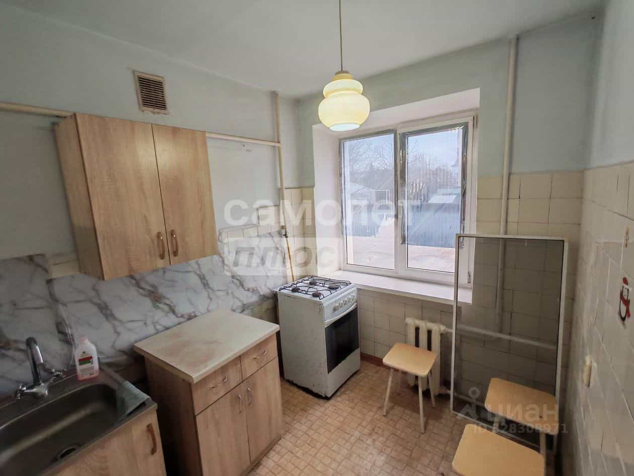 Россия, Республика Адыгея (Адыгея), Майкоп, улица Ленина, 37, фото 11