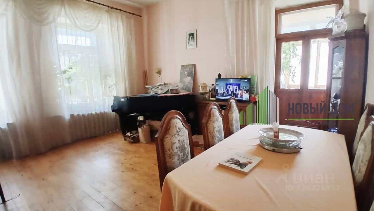 Россия, Великий Новгород, район Торговая сторона, Михайлова улица, 2А, фото 2