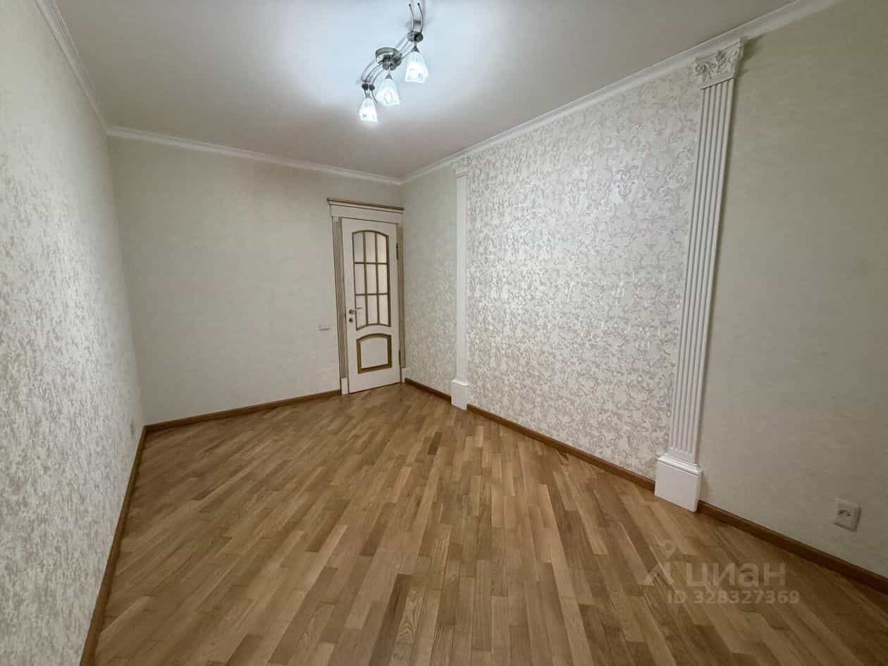 Россия, Кабардино-Балкарская Республика, Нальчик, улица Ватутина, 24/1, фото 8