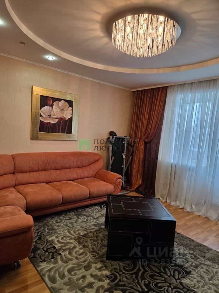 Россия, Орёл, Ватная улица, 18