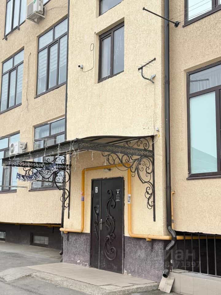 Россия, Кабардино-Балкарская Республика, Нальчик, улица Мовсисяна, 4, фото 18