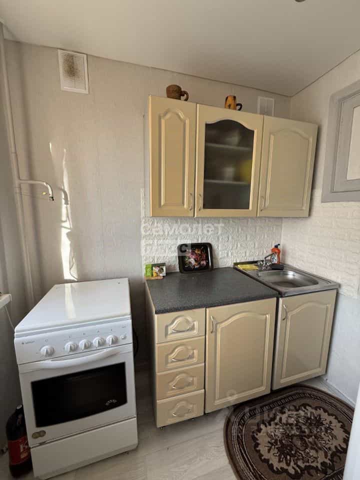 Россия, Архангельская область, Коряжма, улица Космонавтов, 4, фото 2