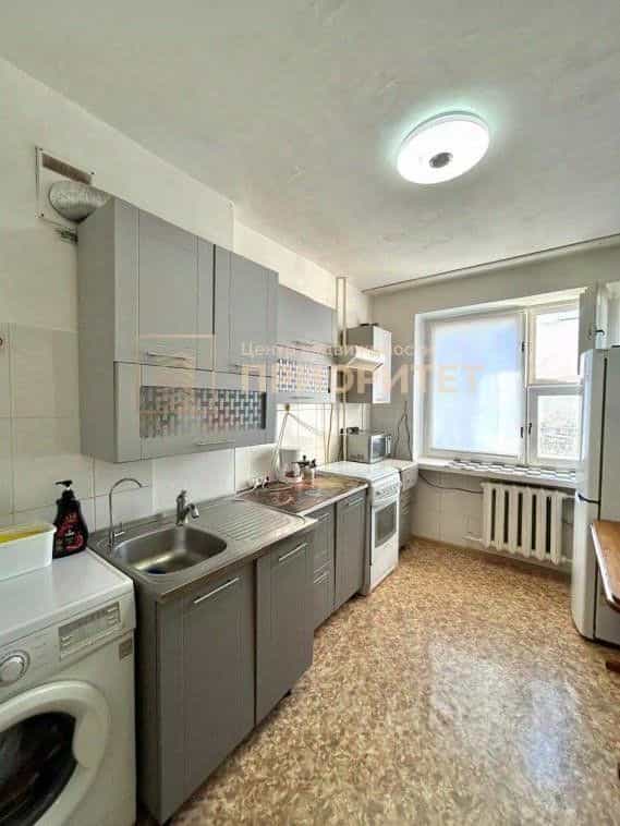 Россия, Республика Саха (Якутия), Якутск, улица Дзержинского, 45/1, фото 2