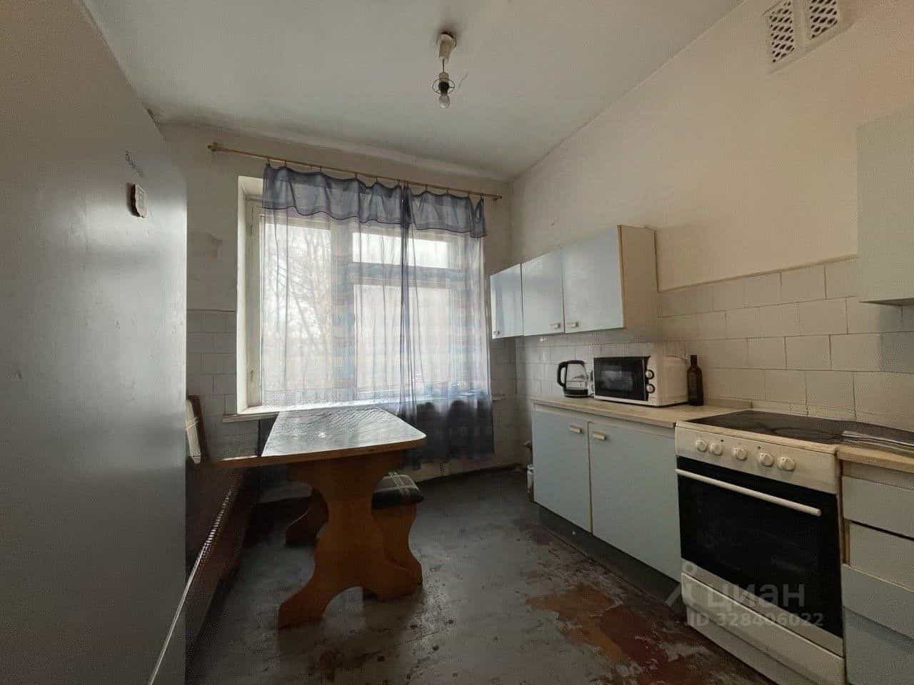 Россия, Республика Хакасия, Абакан, улица Вяткина, 27, фото 5