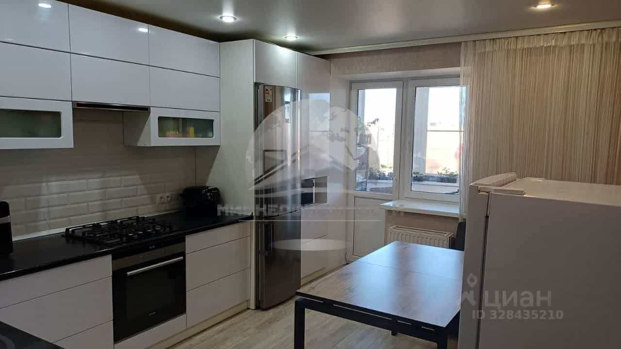 Россия, Великий Новгород, улица Ломоносова, 45
