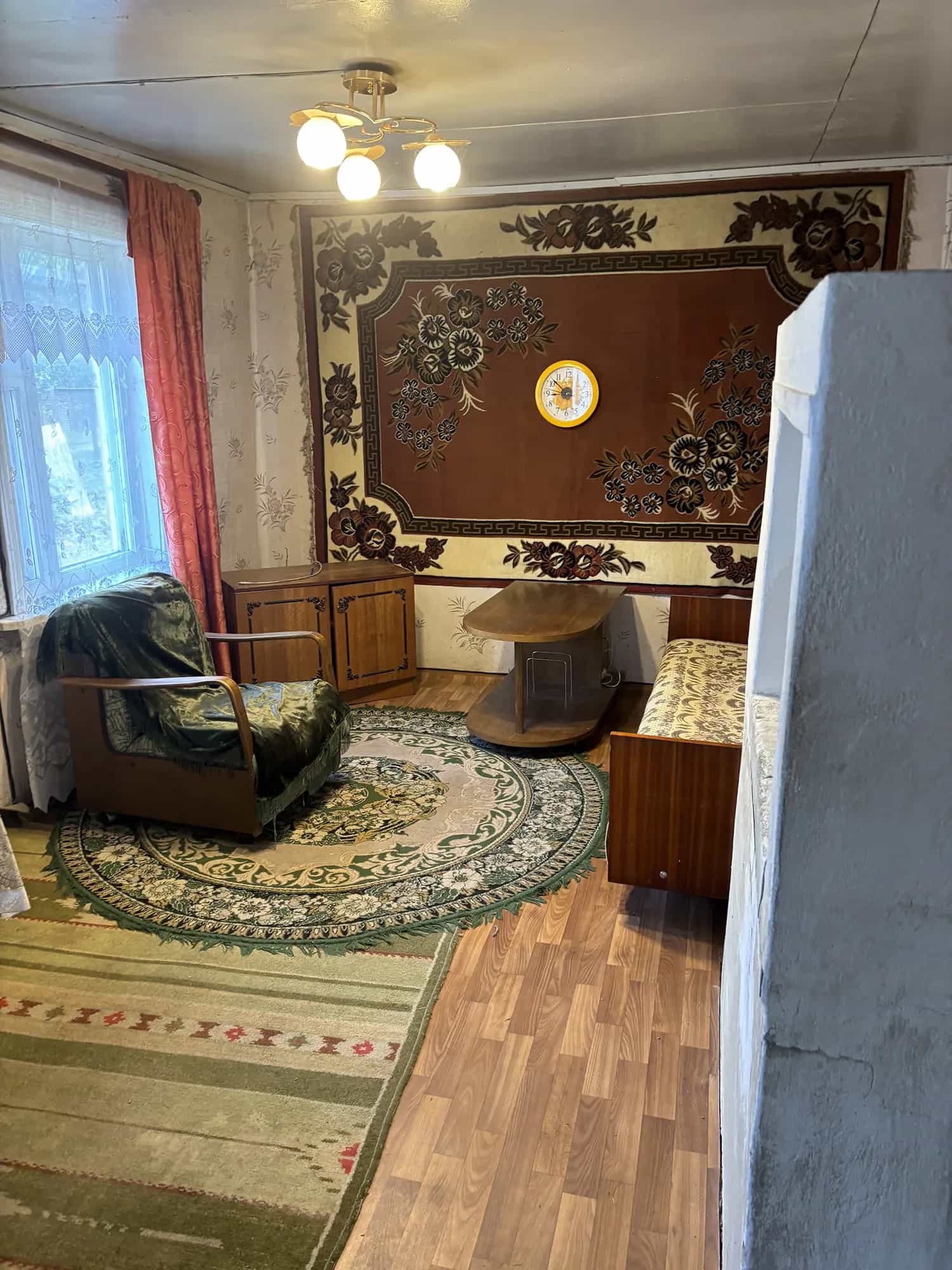 Беларусь, Минская область, Пуховичский район, Руденский сельсовет, городской посёлок Руденск, Советская улица, 2, фото 9