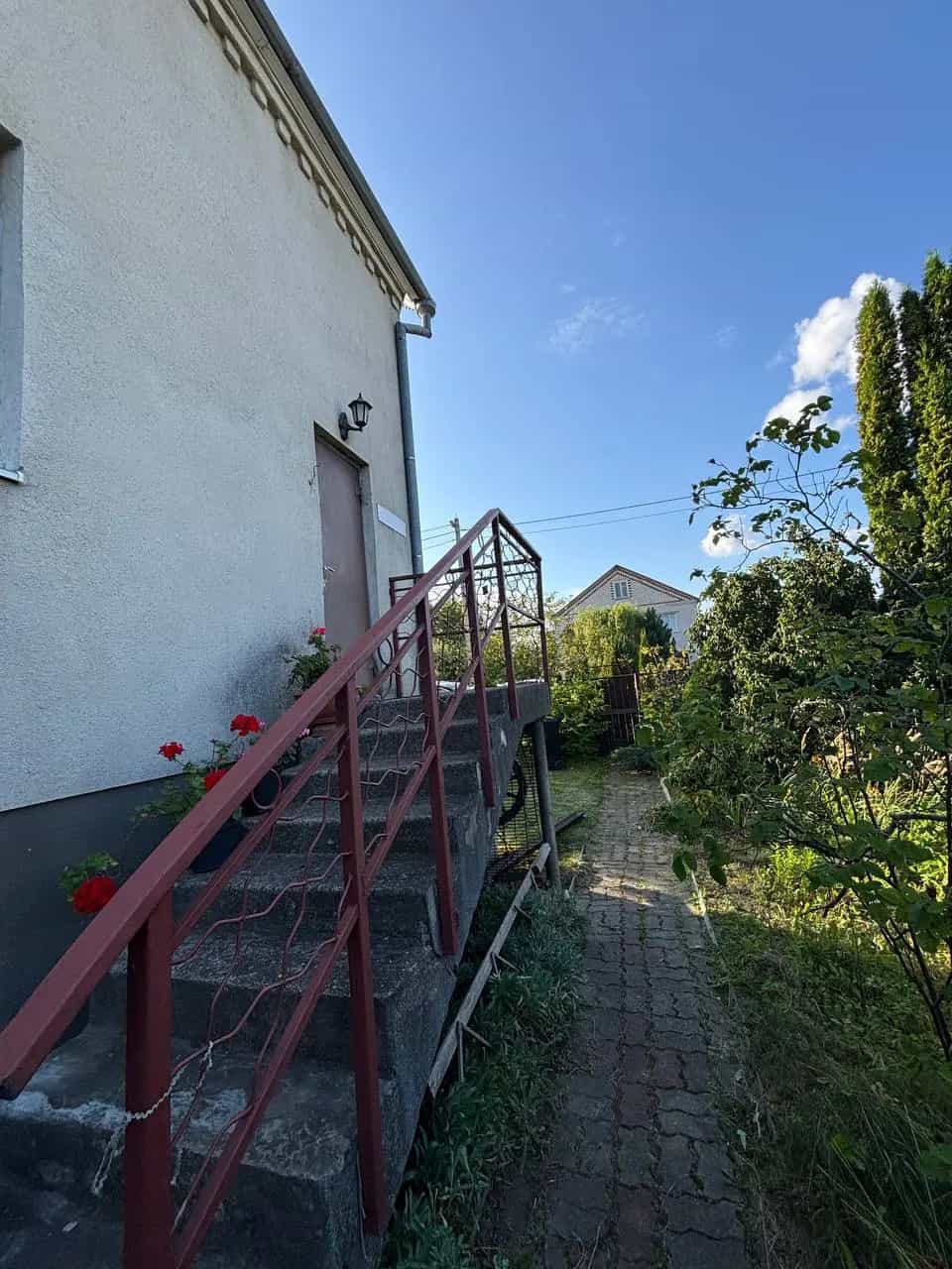 Беларусь, Брестская область, Барановичи, Лавровая улица, 18, фото 3