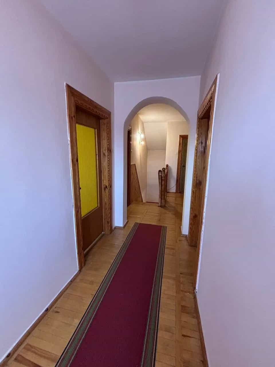 Беларусь, Брестская область, Барановичи, Лавровая улица, 18, фото 19