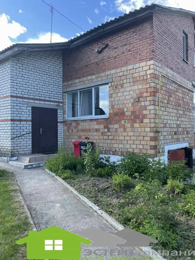 Беларусь, Гродненская область, Новогрудок, улица Горбатова, 10