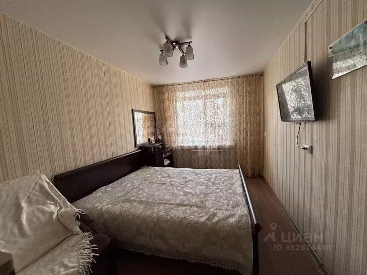 Россия, Тюмень, улица Молодогвардейцев, 81