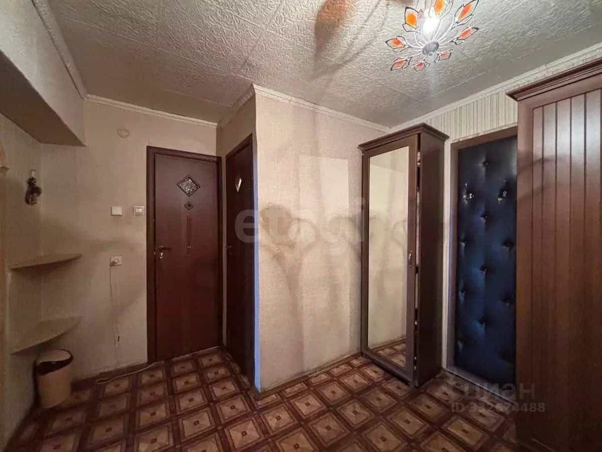 Россия, Тюмень, улица Молодогвардейцев, 81, фото 19