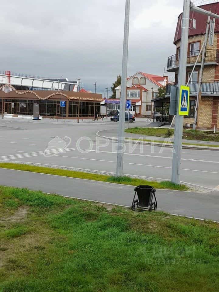 Россия, Ямало-Ненецкий автономный округ, Пуровский район, Тарко-Сале, микрорайон Геолог, 24, фото 21