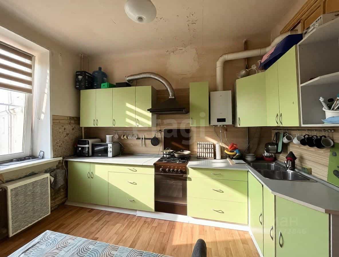 Россия, Псков, Советская улица, 1/3