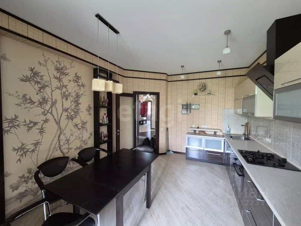Россия, Курск, улица Челюскинцев, 17