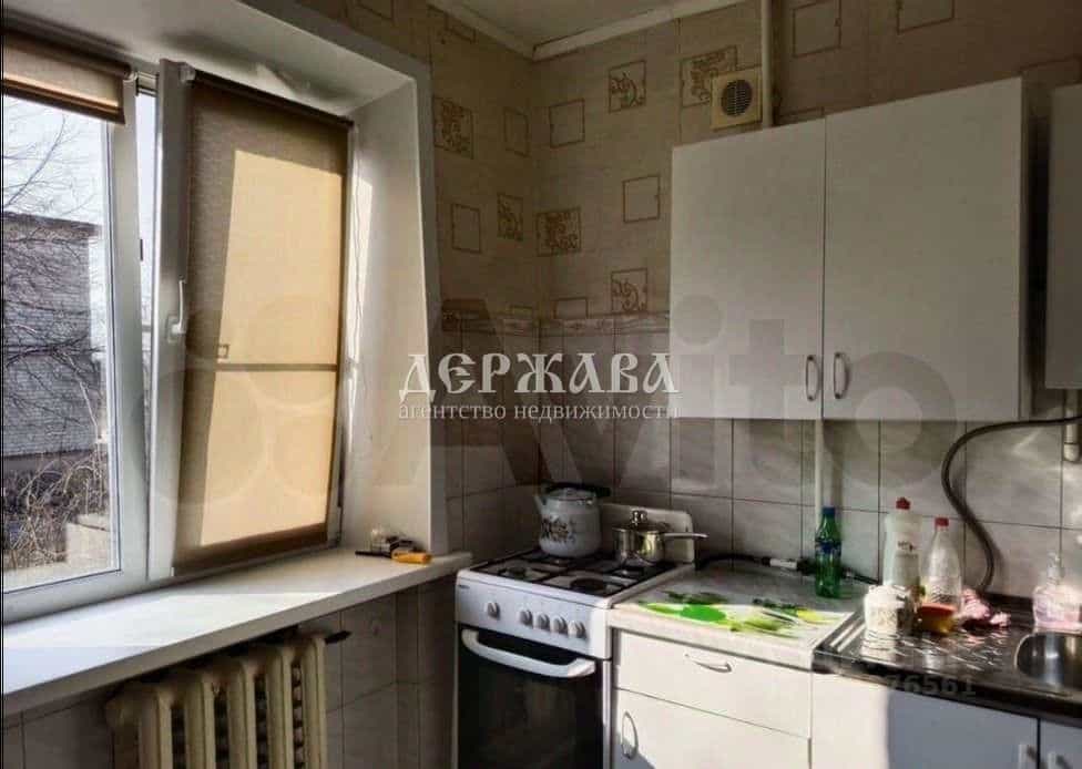 Россия, Белгородская область, Старый Оскол, Юбилейная улица, 3, фото 4