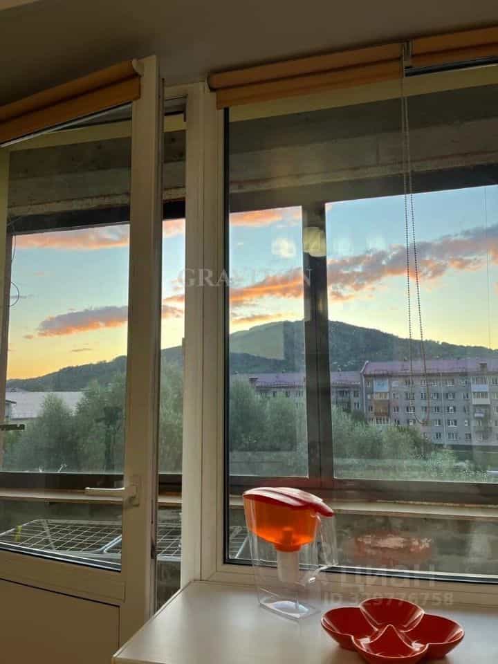 Россия, Республика Алтай, Горно-Алтайск, Советская улица, 7/3, фото 7