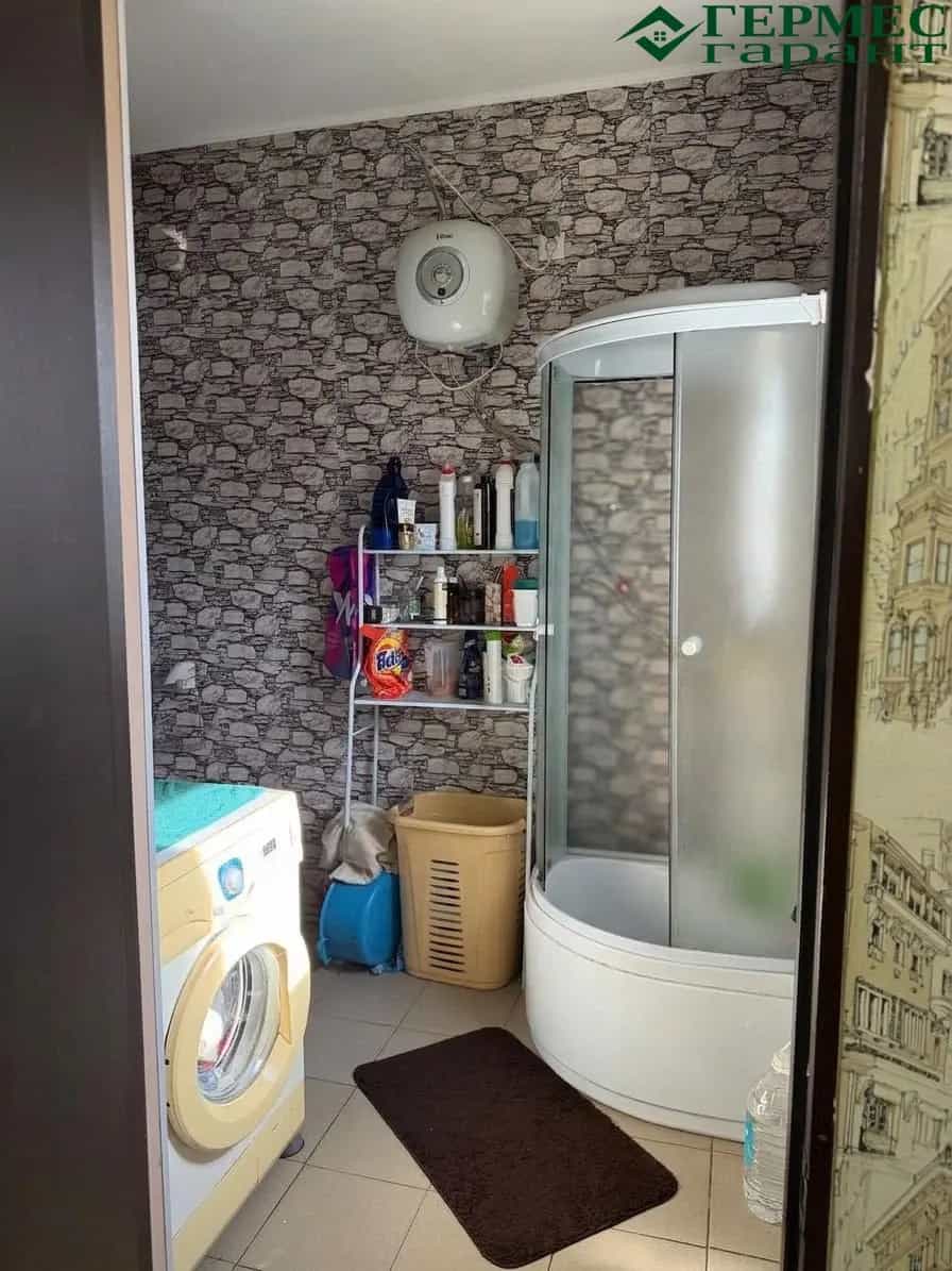 Беларусь, Гродненская область, Лида, улица Лизы Чайкиной, 10, фото 6