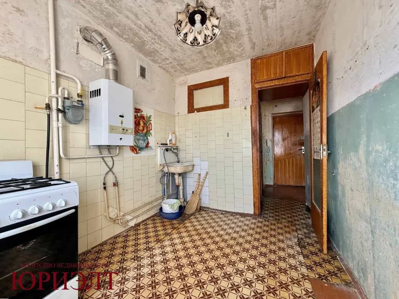 Беларусь, Брестская область, Барановичи, улица Притыцкого, 142, фото 9